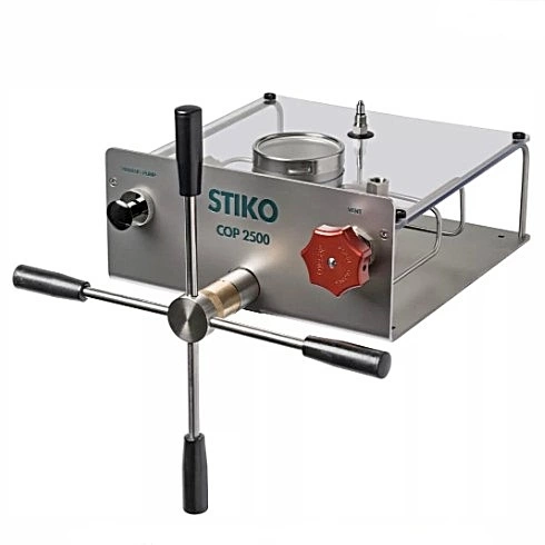 Karşılaştırmalı Manometre Test Cihazı  <br/> <span class=orange> [ 0 - 2500 bar] </span>