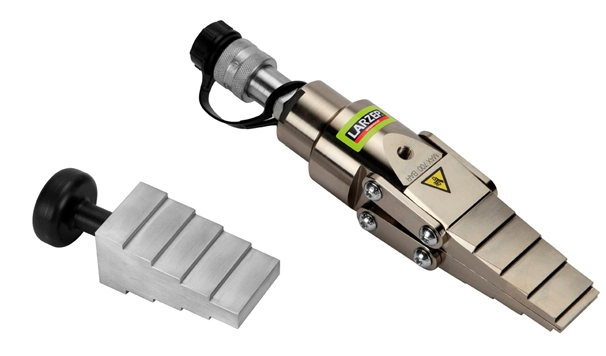 Hidrolik Flanş Ayırıcı <br> Larzep CY1501 Ayırıcı Çene <span class=orange> [ 15tn - 5mm Boşluk ]