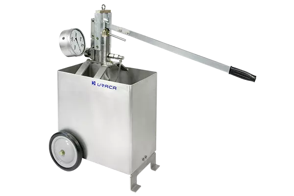 Uraca <br/> Su Test Pompası <br/> <span class=orange> [3000 bar] </span>